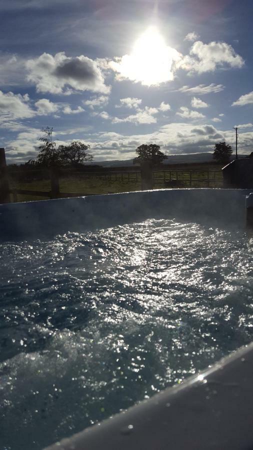 Ruth'S Refresh Country Retreat With Private Hot Tub Villa Shrewsbury Buitenkant foto